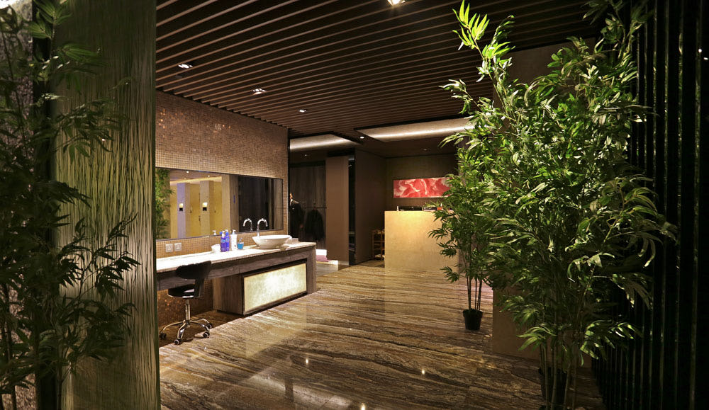 高級更衣設備，享受最舒適的服務體驗！