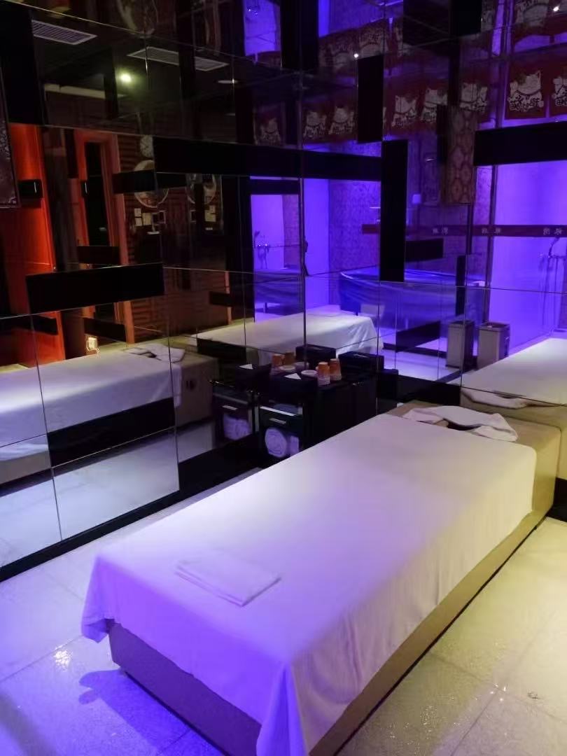 豪華按摩環境，享受最舒適的放鬆體驗！